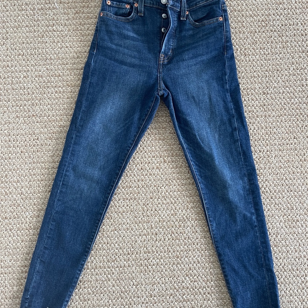 Levi’s Wedgie Skinny jeans